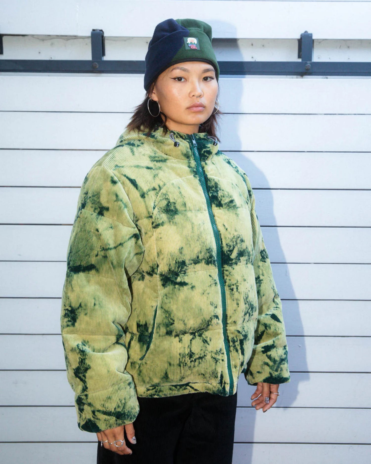 BLEACH DYED DIMENSION PUFFER JACKET - OLIVE 5