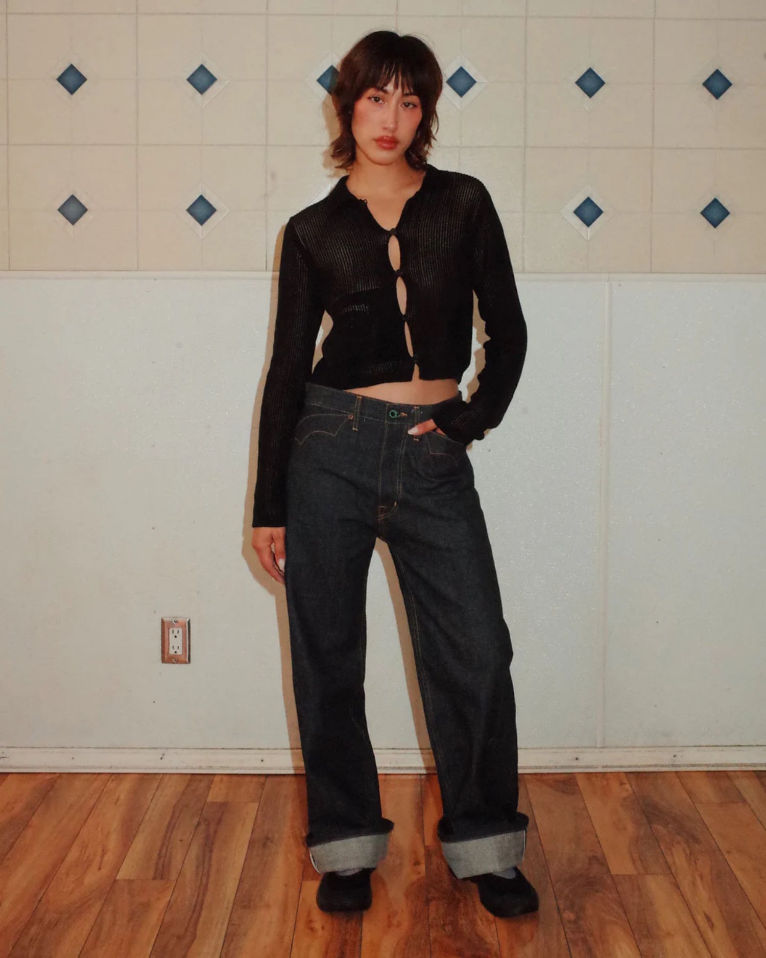 MESH KNIT SPIRAL CARDIGAN - BLACK 2