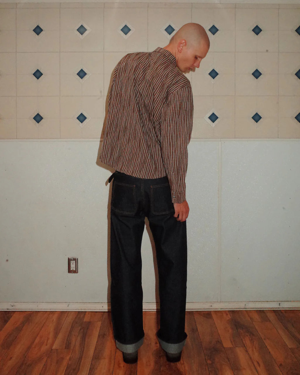 ORGANIC PLACKET BUTTON UP SHIRT - BROWN 3