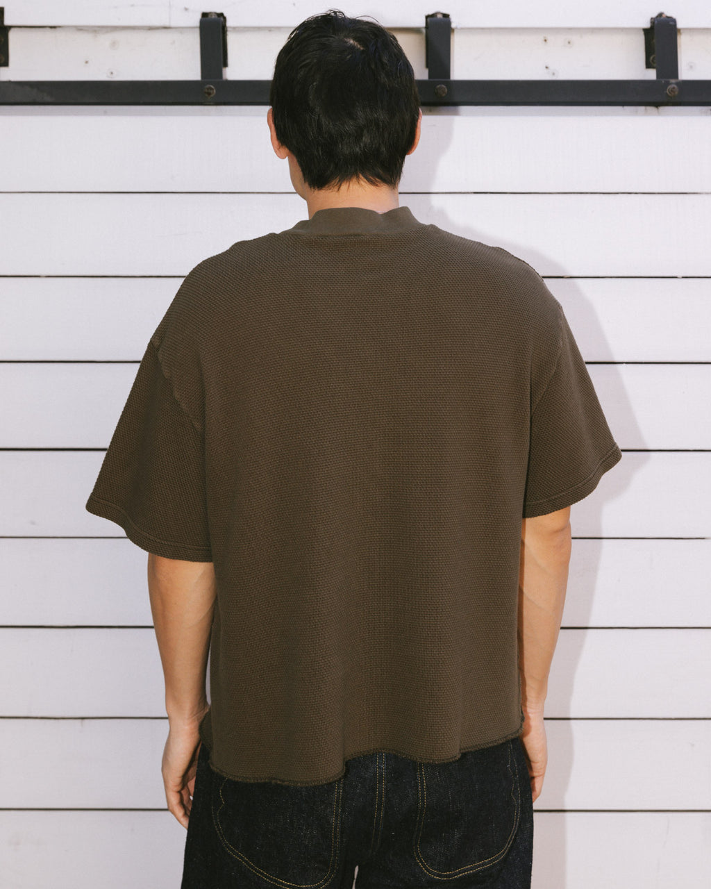 BOXY THERMAL MOCK NECK T-SHIRT - BROWN 4