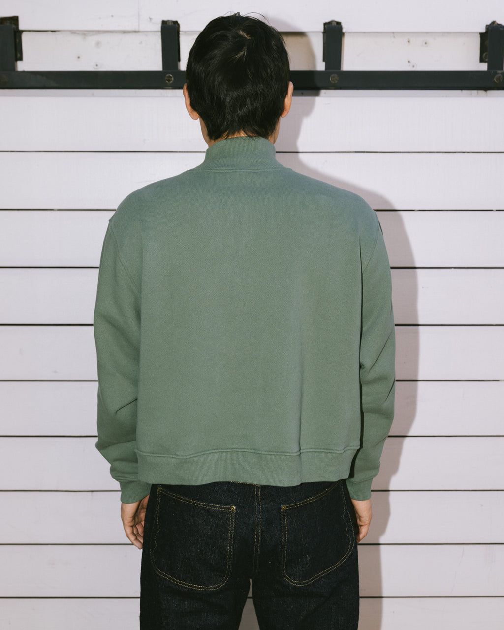 TURTLE NECK SWEATSHIRT - GREEN 4