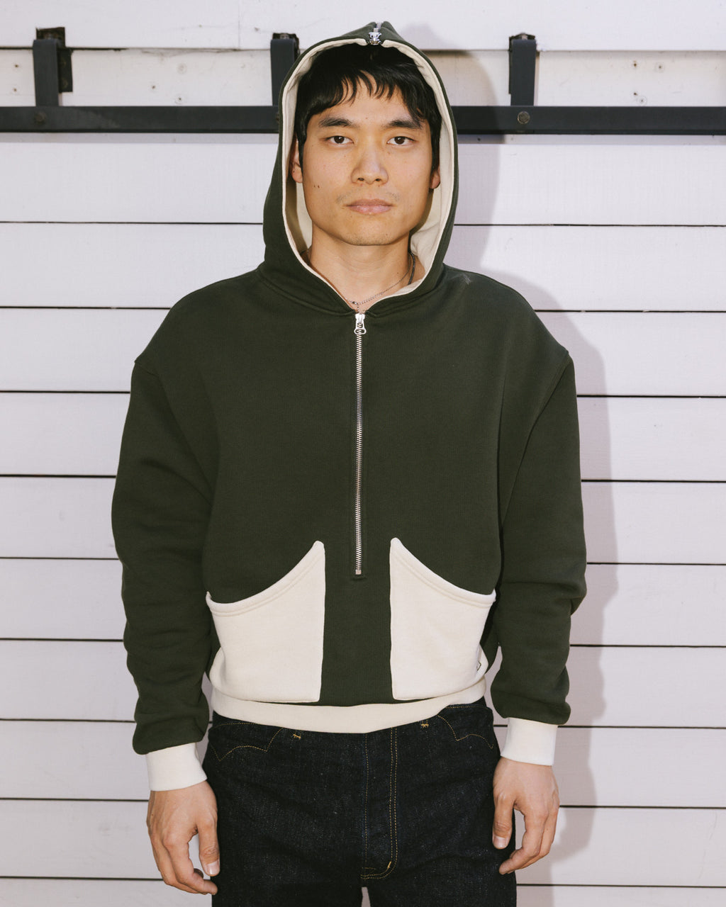 ZIP HOODIE - GREEN 11